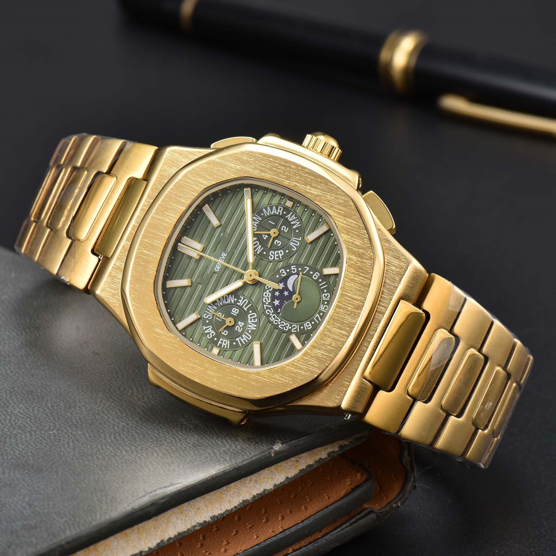 Fashionable Six-Prong Steel-Strap Business-Style Nautilus Mens Watch Strattosolve Incorprated